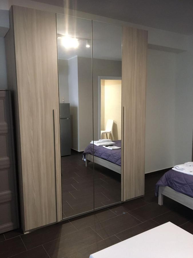 Hh Hermoso Housing Valenza Eksteriør billede
