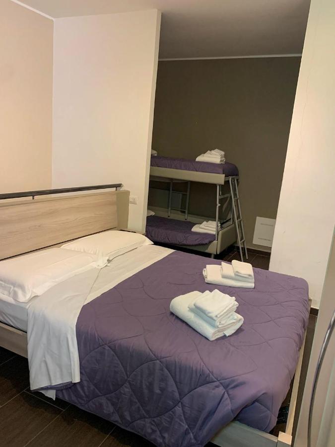 Hh Hermoso Housing Valenza Eksteriør billede